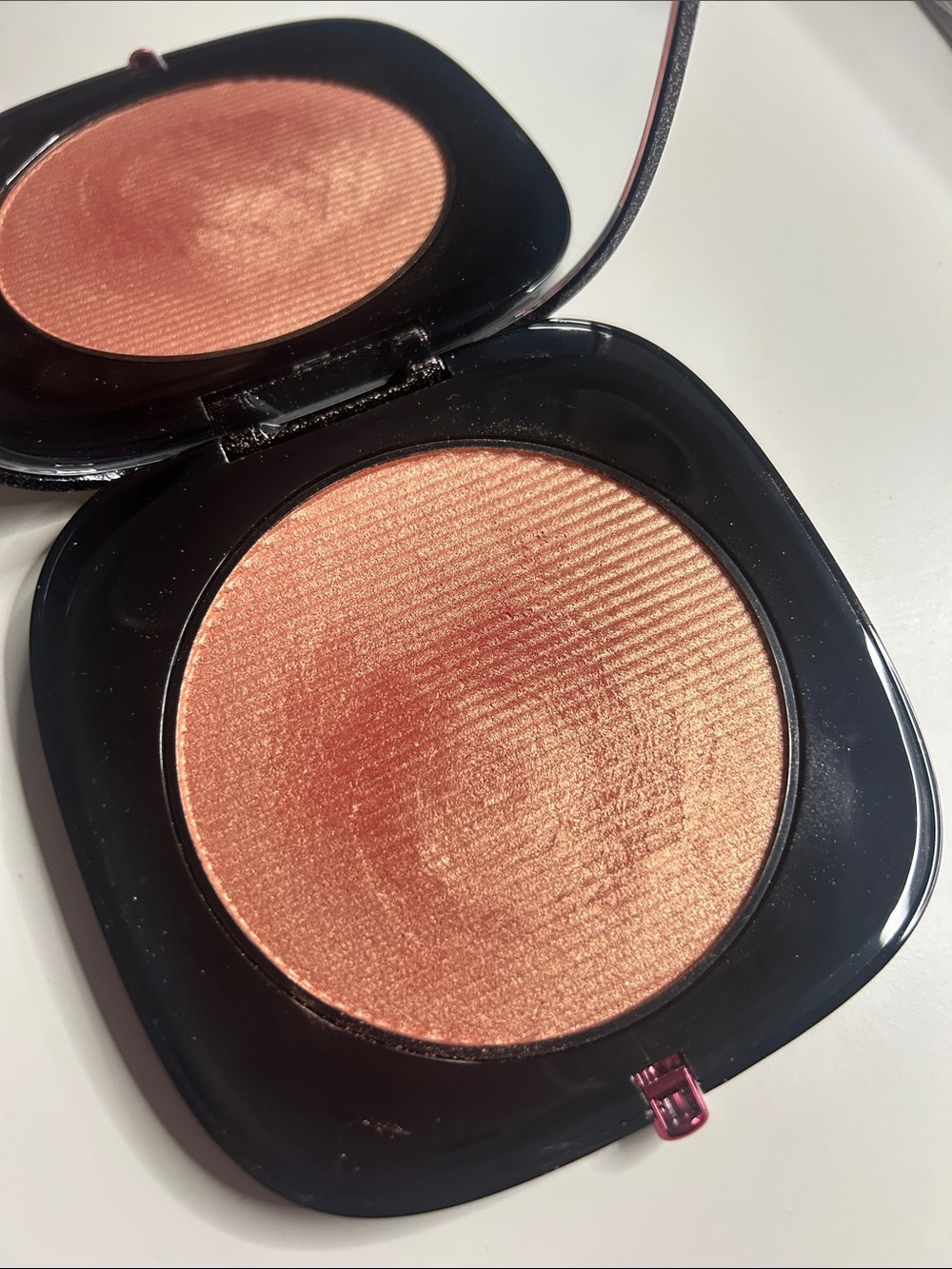 Marc Jacobs luminizer